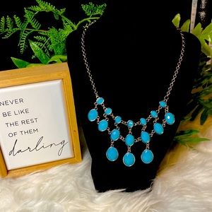 NWT! Gorgeous Showstopping Blue & Silver Set w/ matching earrings. Ready to Ship